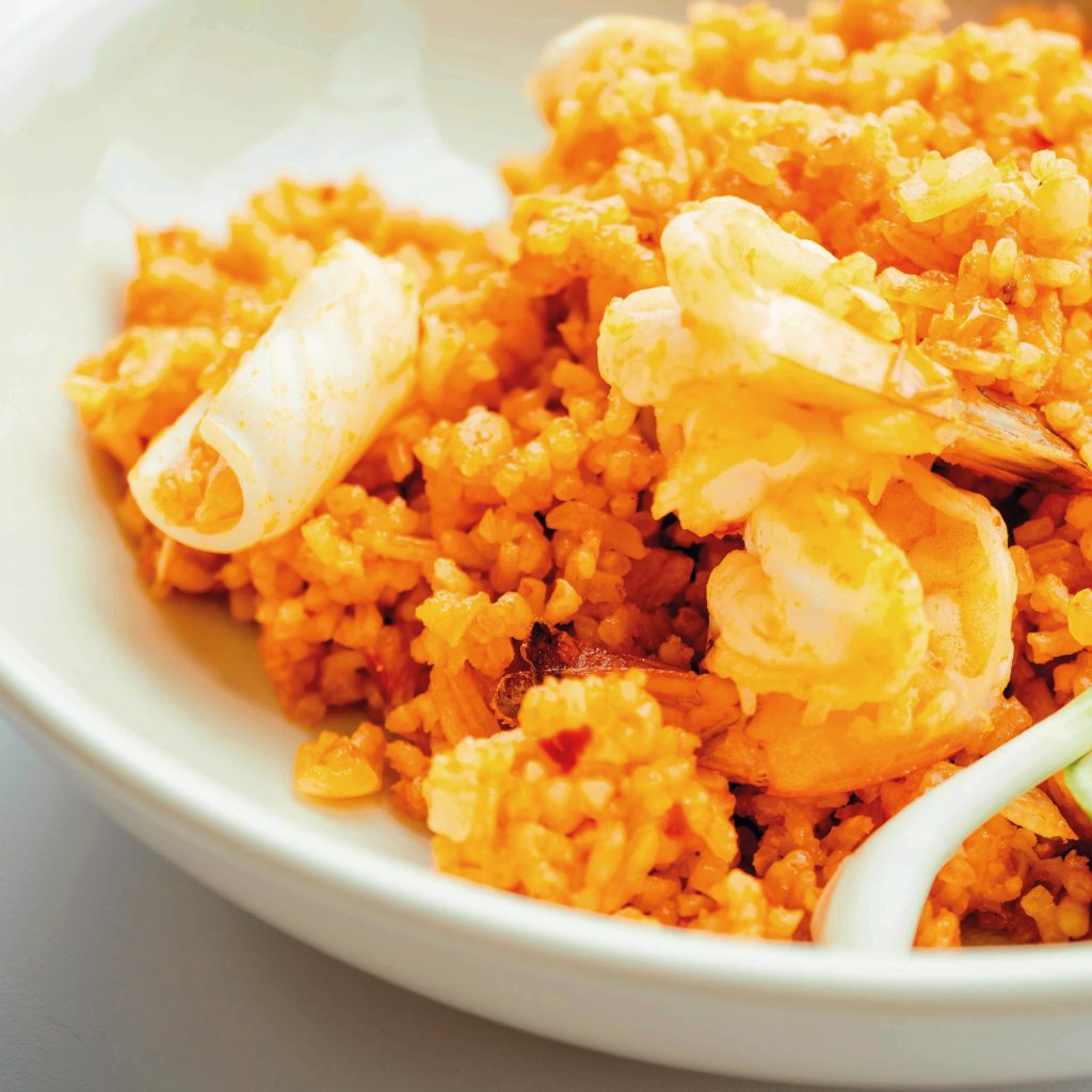 Receta arroz rápido con calamares y gambas Newlux
