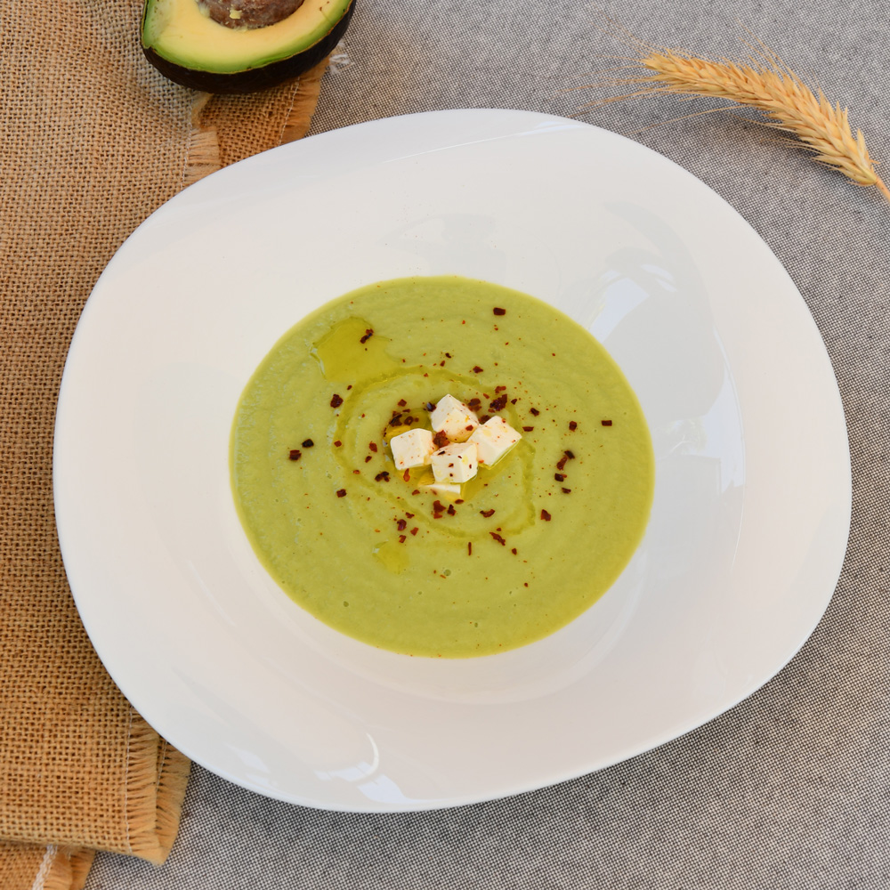 Crema fría de manzana y aguacate en Robot de cocina