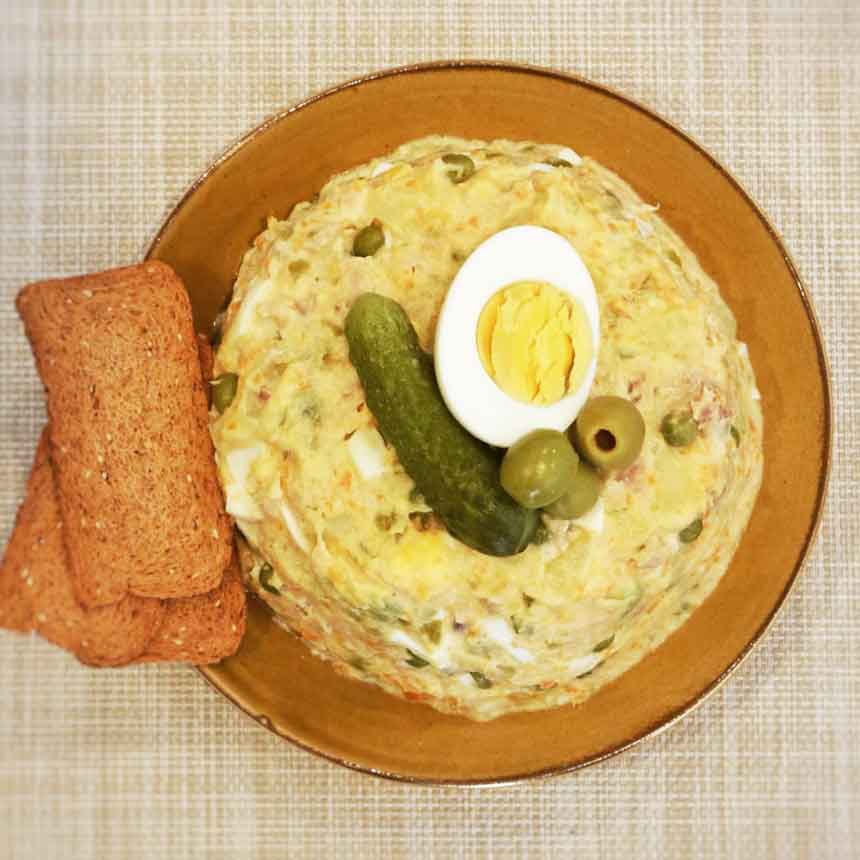 Ensaladilla Rusa con robot de cocina