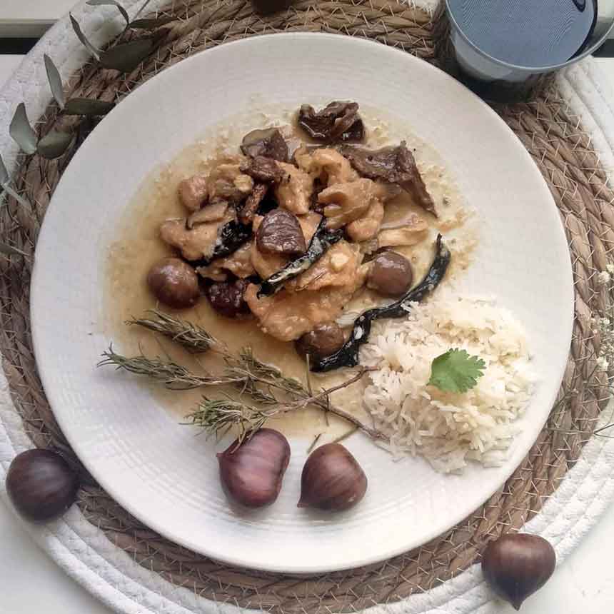 Pollo con castañas y setas variadas en Olla programable