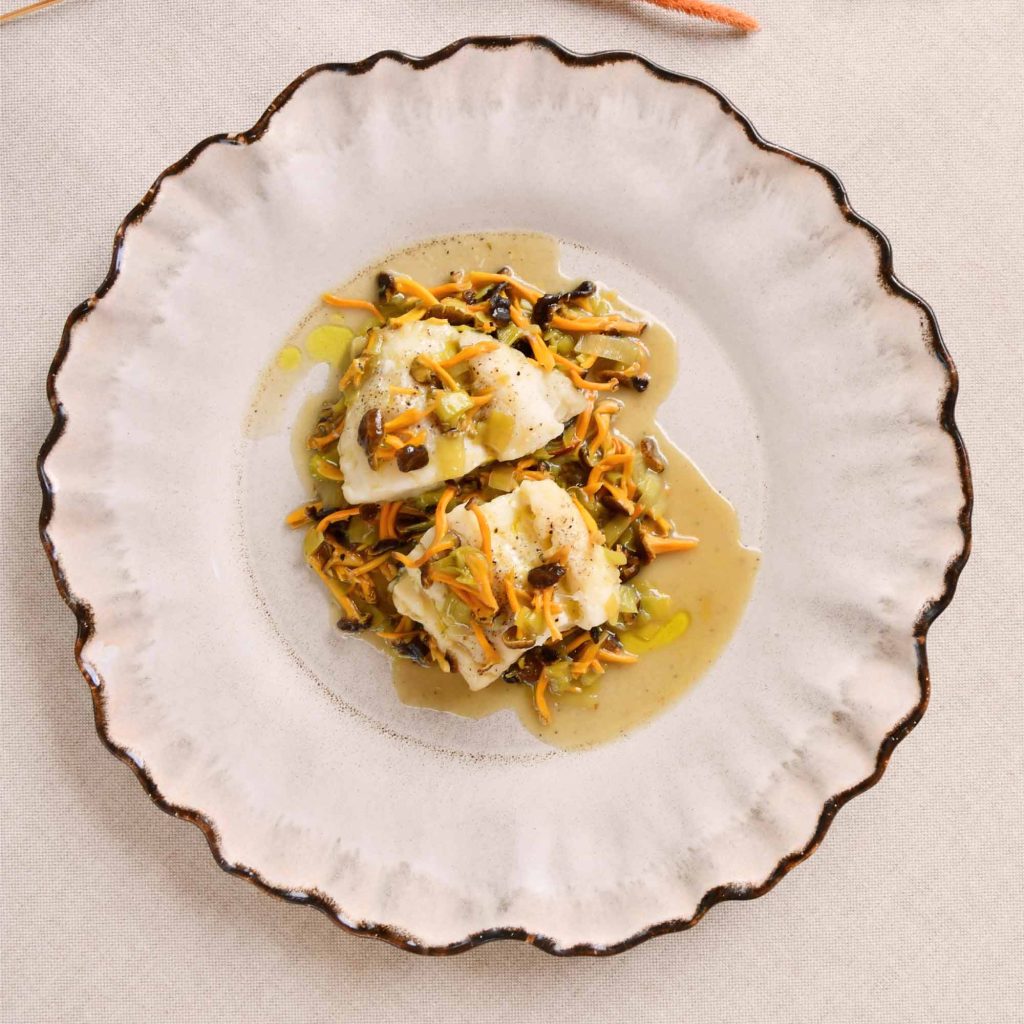 Bacalao con gulas de montaña para olla programable