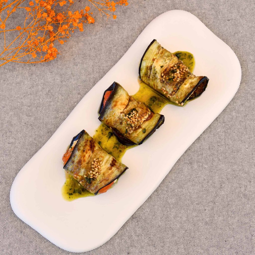 Rollitos de berenjena, tomate y mozzarella para olla programable