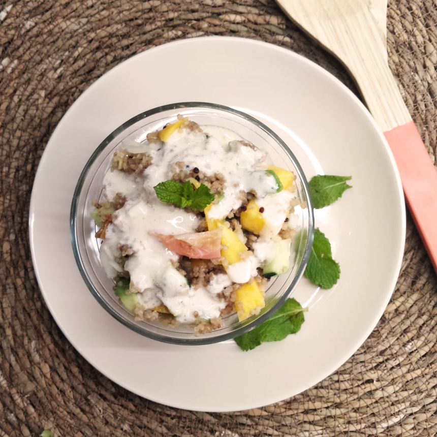 Ensalada de quinoa, pepino y aguacate en Robot de cocina