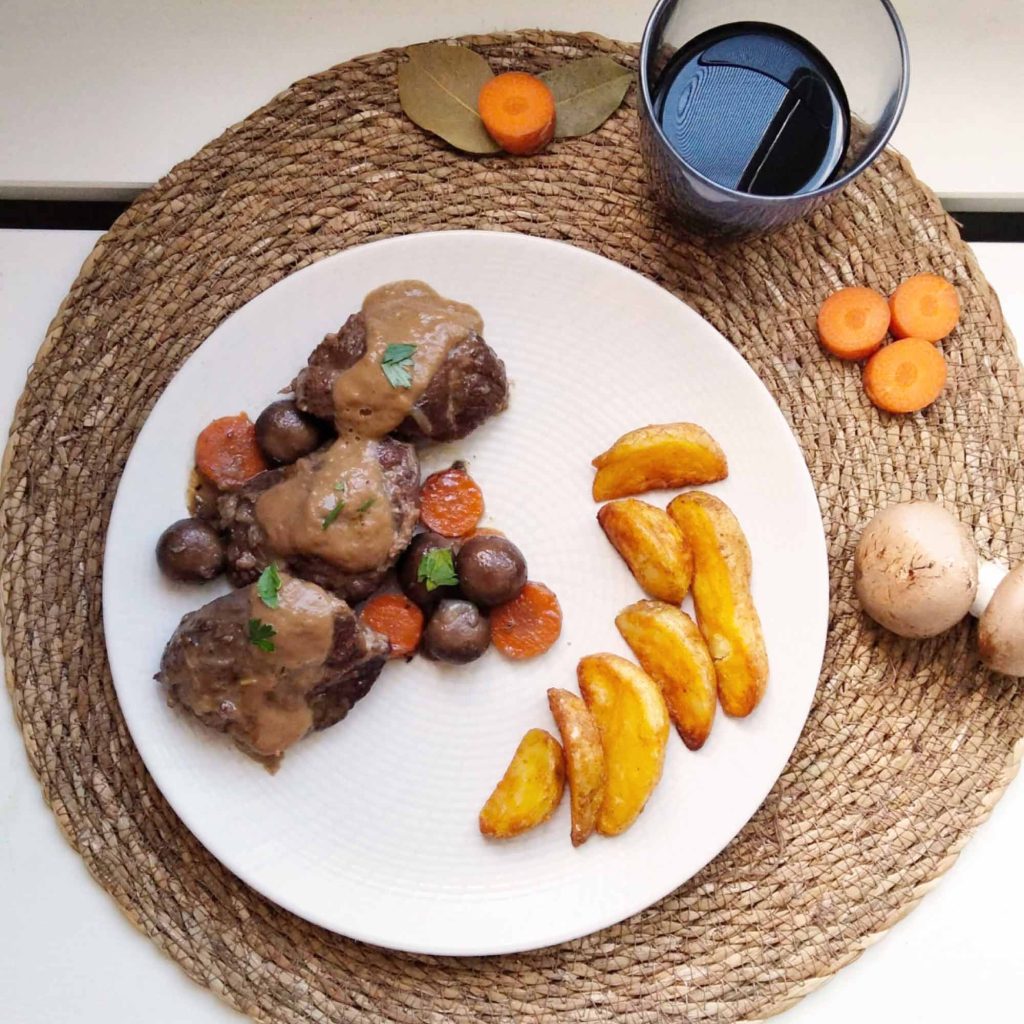 Carrilleras al vino para olla programable