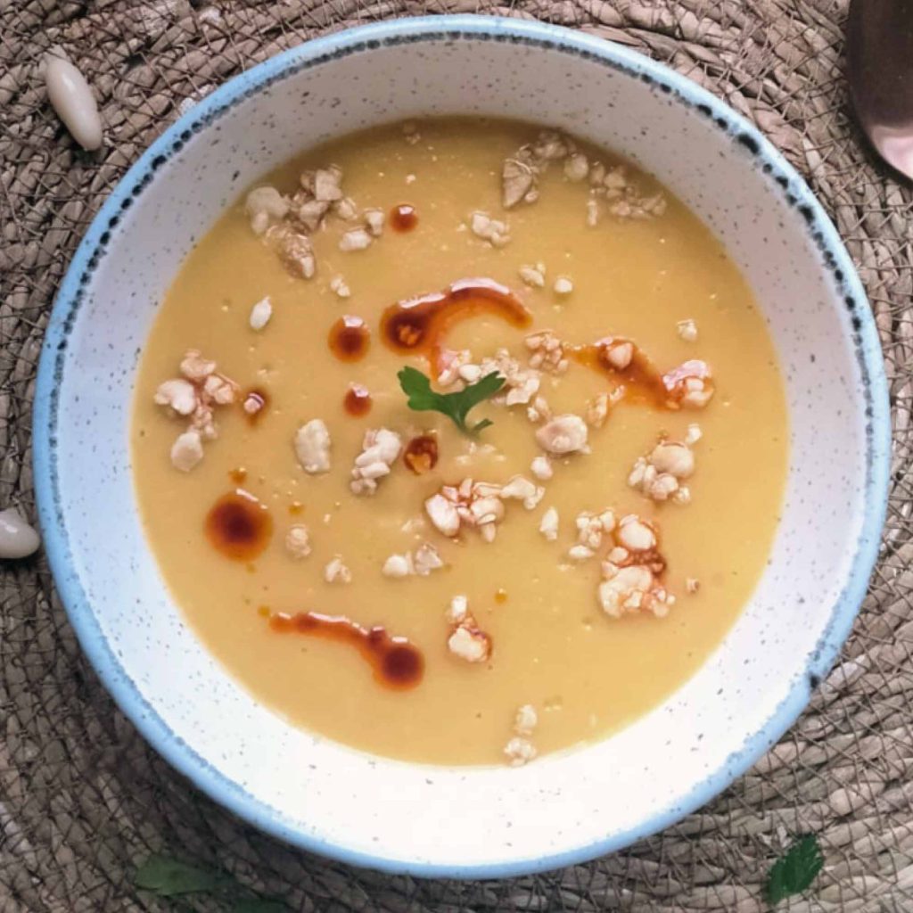 Crema de alubias blancas con verduras al aceite de pimentón para olla programable