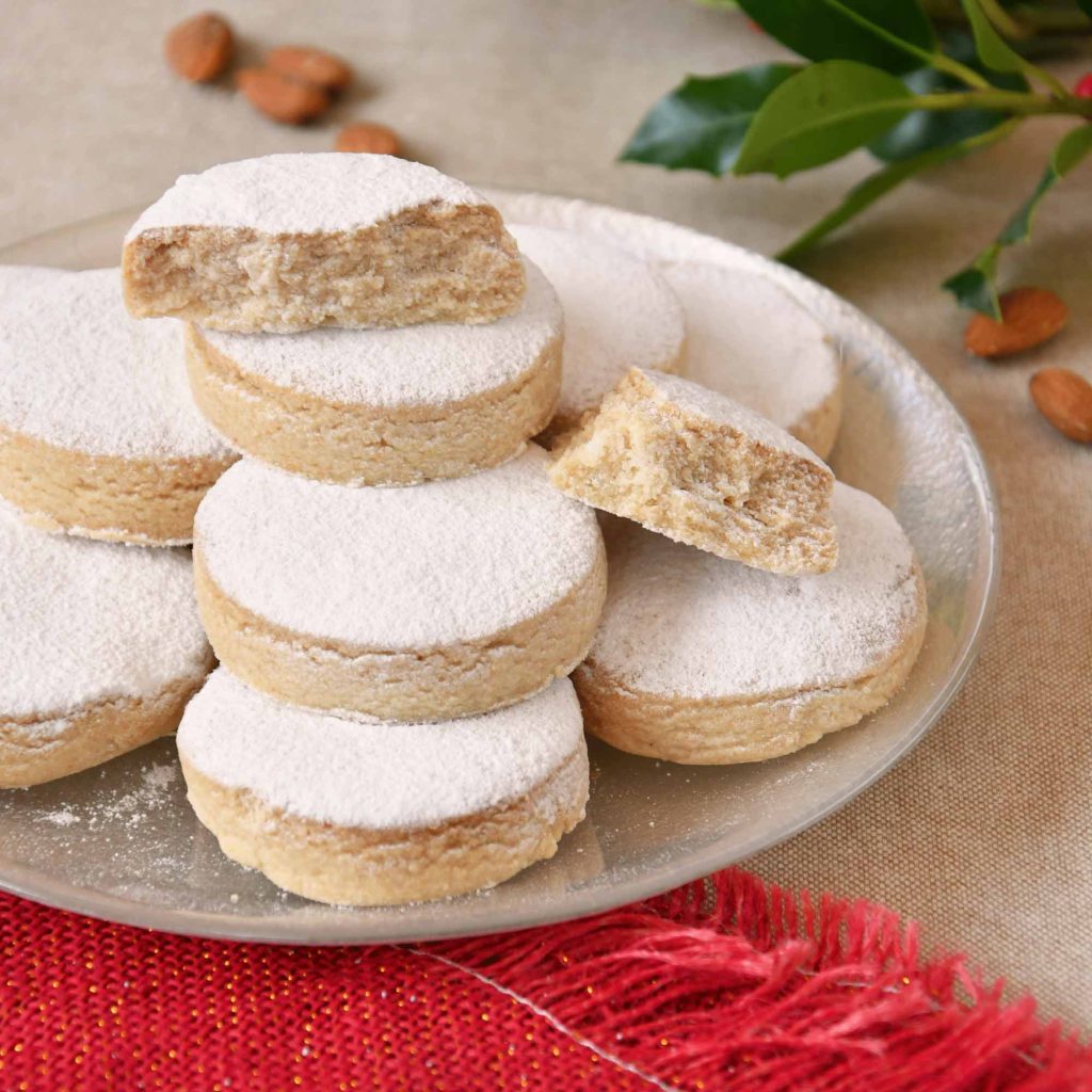 Polvorones en robot de cocina y freidora de aire