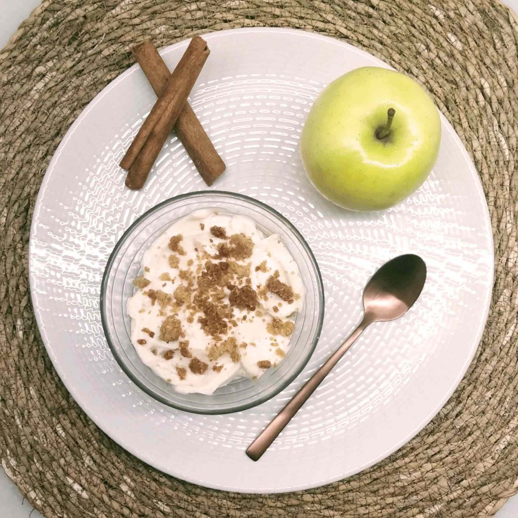 Strudel de manzana con crumble de canela para freidora de aire