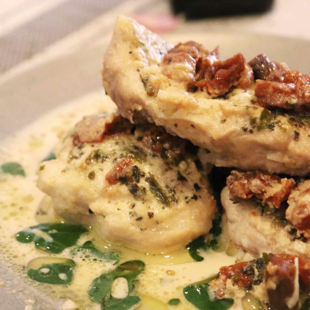 Pollo a la Toscana al fuego lento para robot de cocina