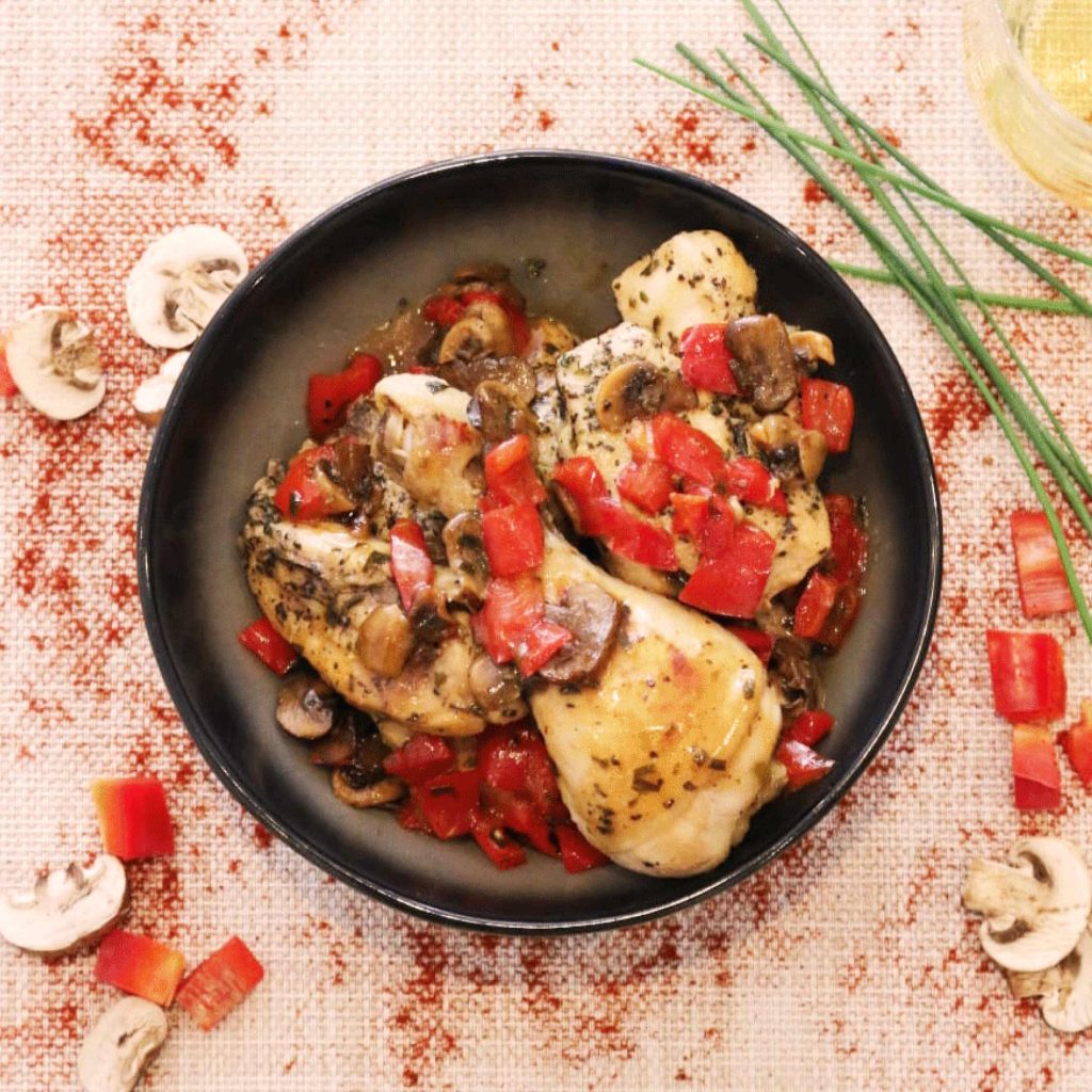 Pollo con pimiento y champiñones para robot de cocina