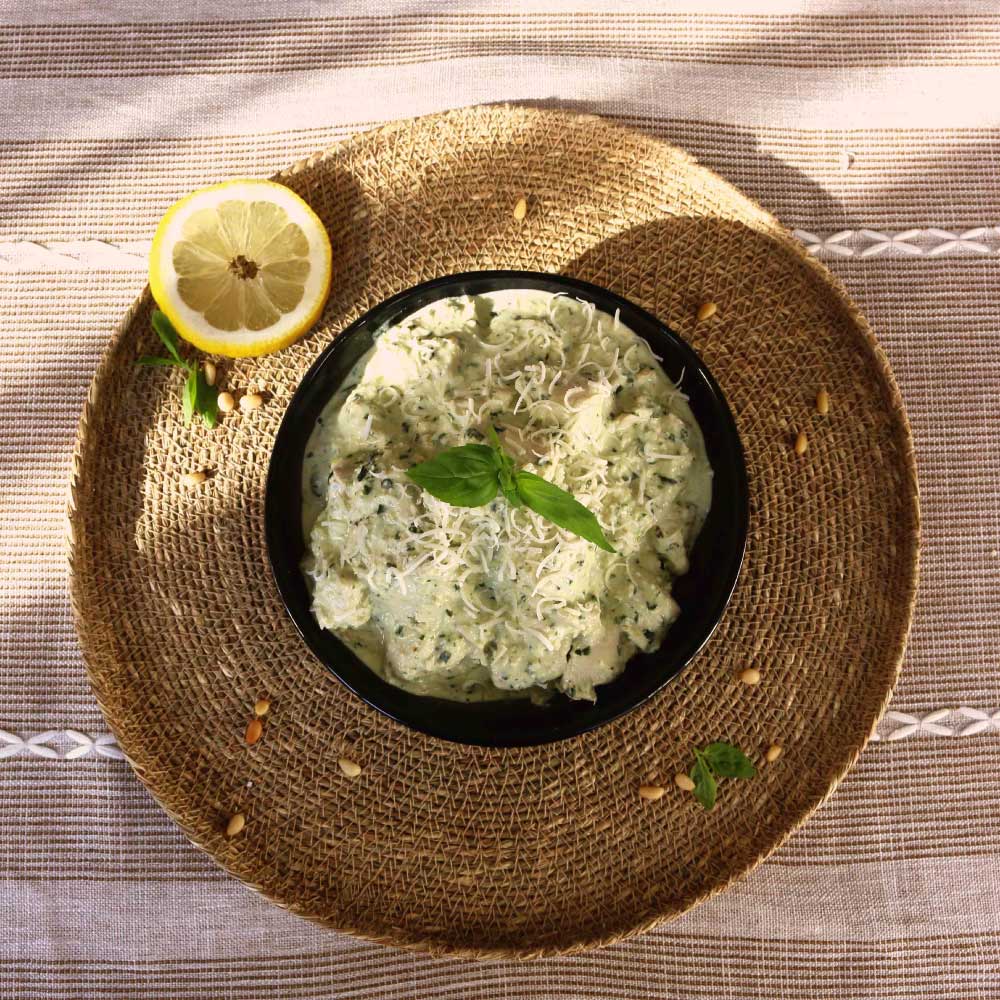 Pollo cremoso al pesto en robot de cocina