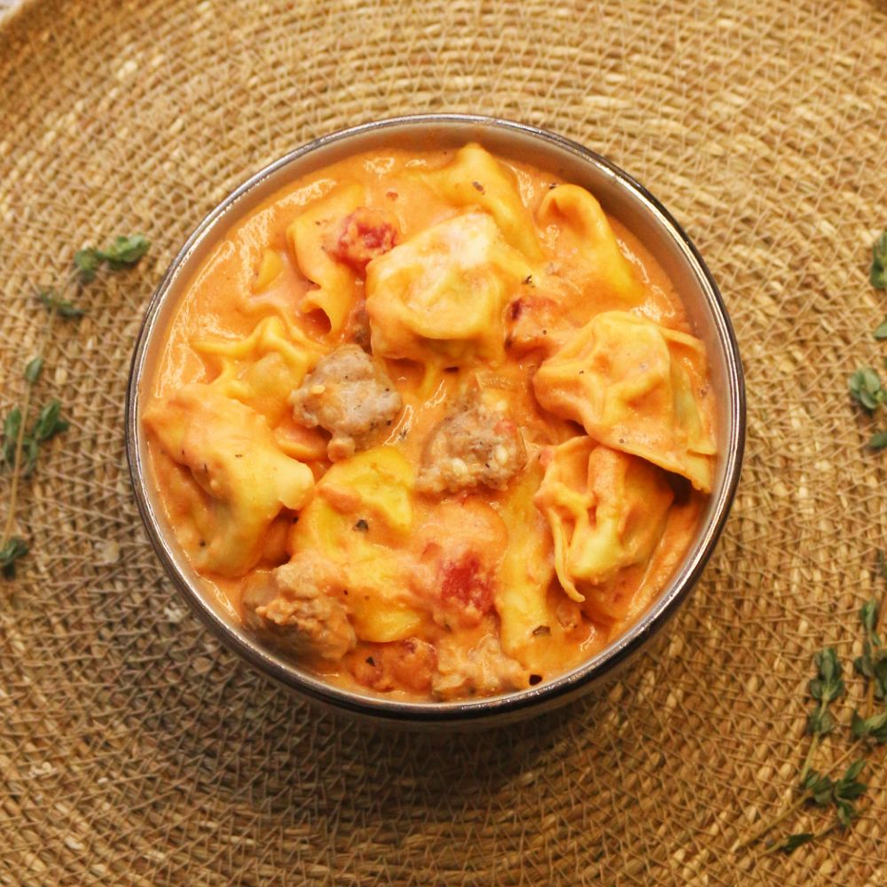 tortellini con tomate y queso x360