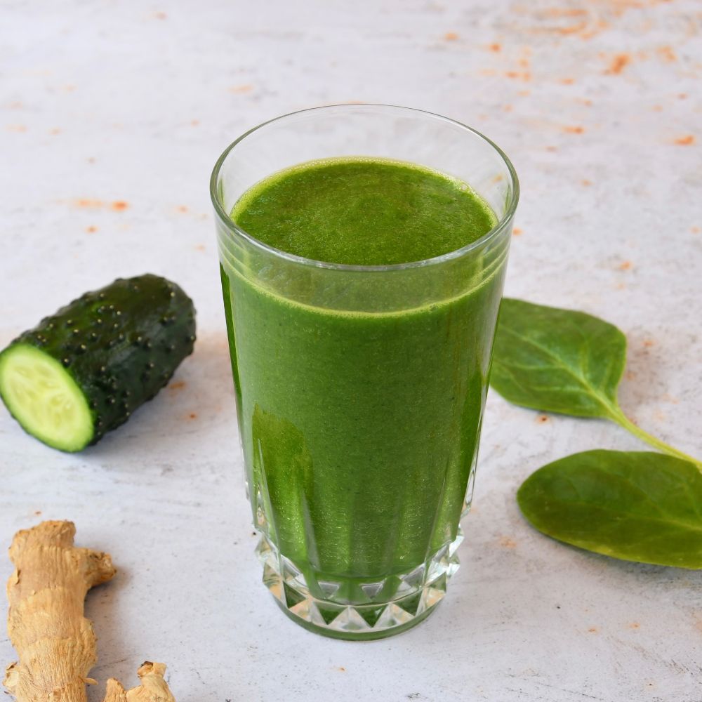 batido detox de espinacas pepino manzana bebidas helados y sorbetes