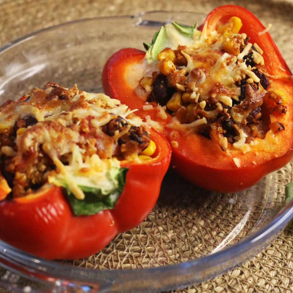 pimientos rellenos de quinoa y alubias