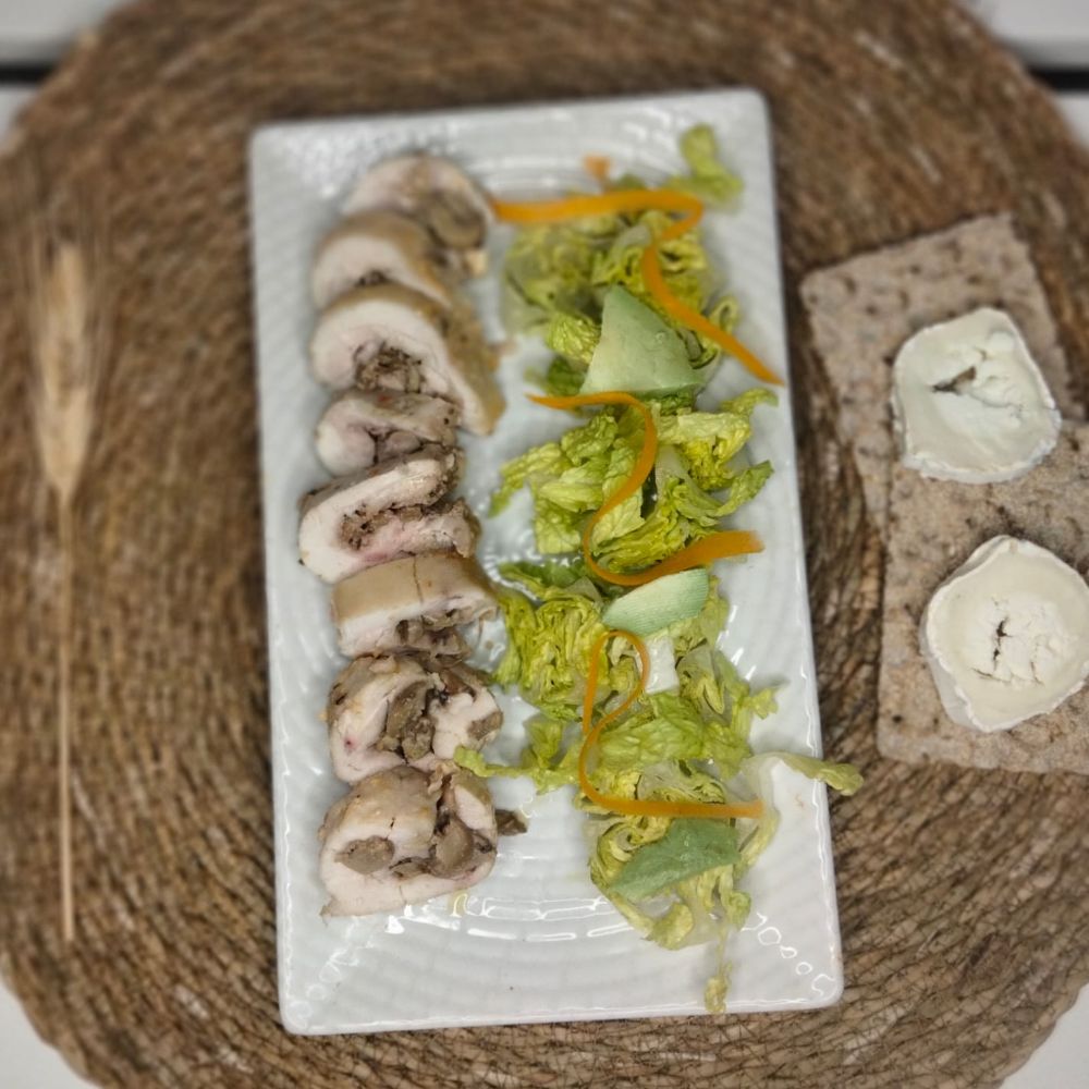 contramuslos de pollo rellenos de setas y queso de cabra
