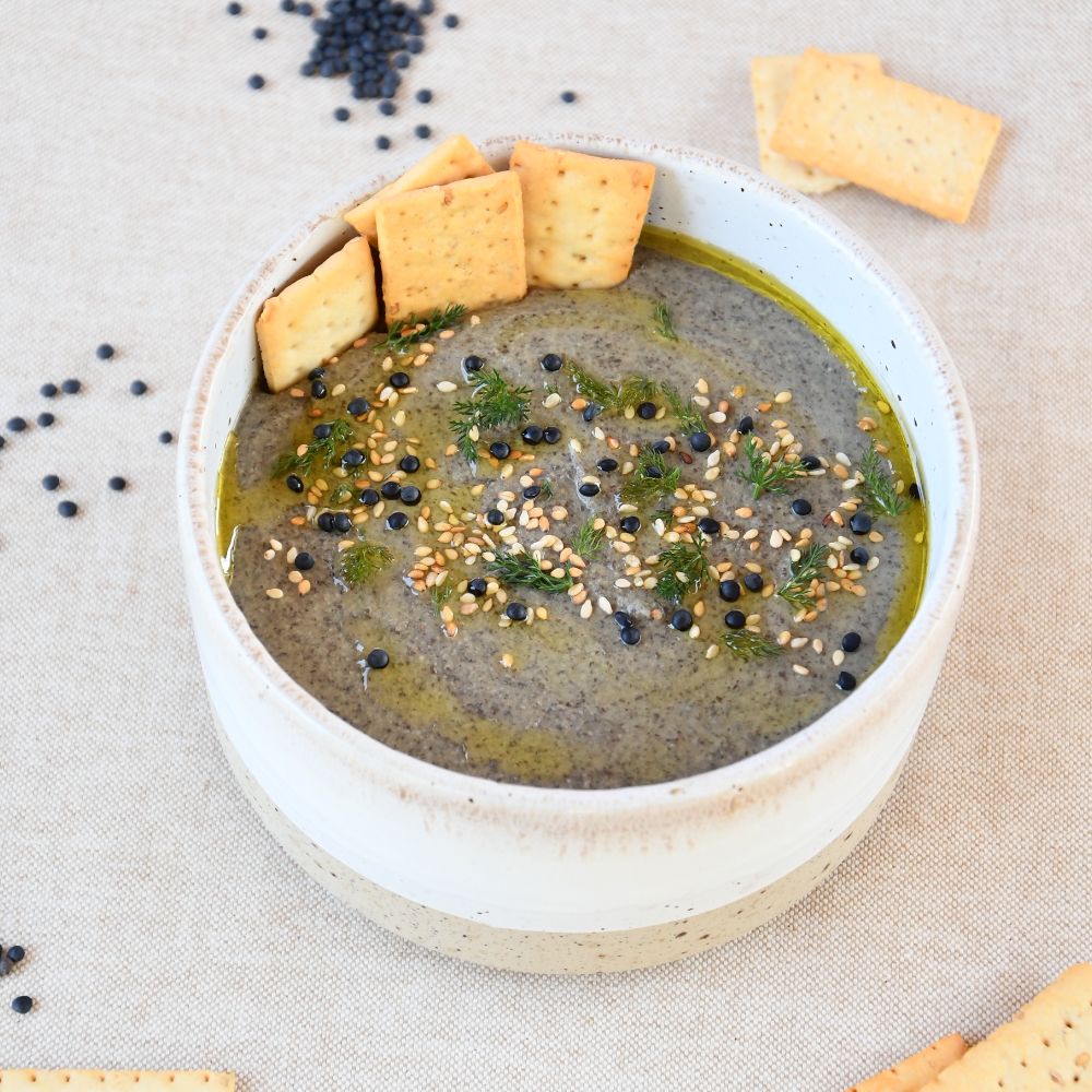 hummus de lenteja negra