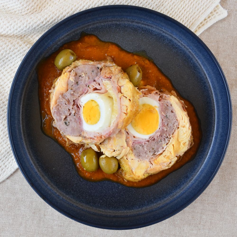 pollo relleno con aceitunas