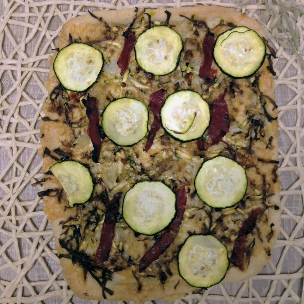 torta de queso y verduras masas y panes